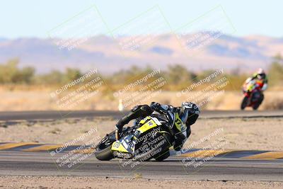 media/Nov-16-2024-CVMA (Sat) [[0e4bb1f32f]]/Race 11-Amateur Supersport Open/